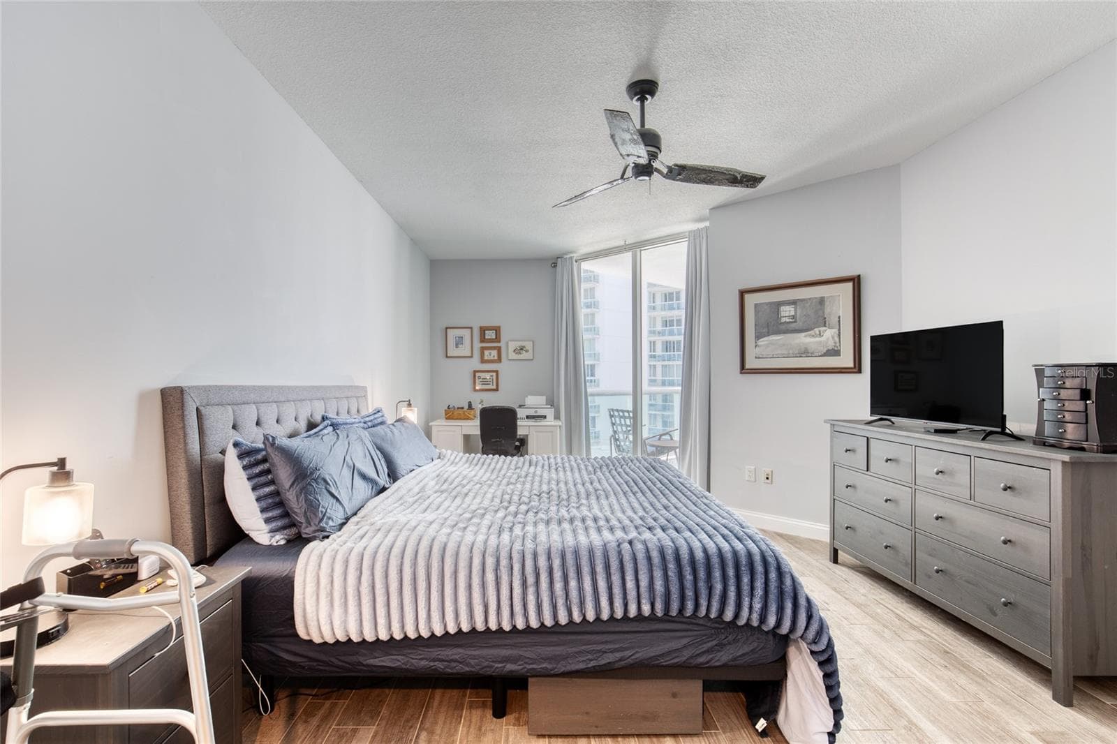 Primary Bedroom - 241 RIVERSIDE DR #405, HOLLY HILL