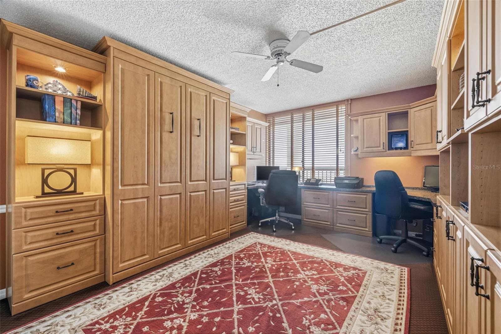 Removable murphy bed - 9425 BLIND PASS RD #705, ST PETE BEACH