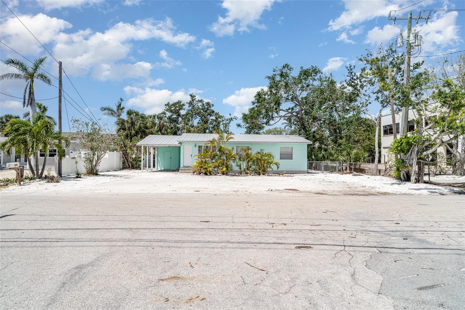 5026 CALLE MINORGA