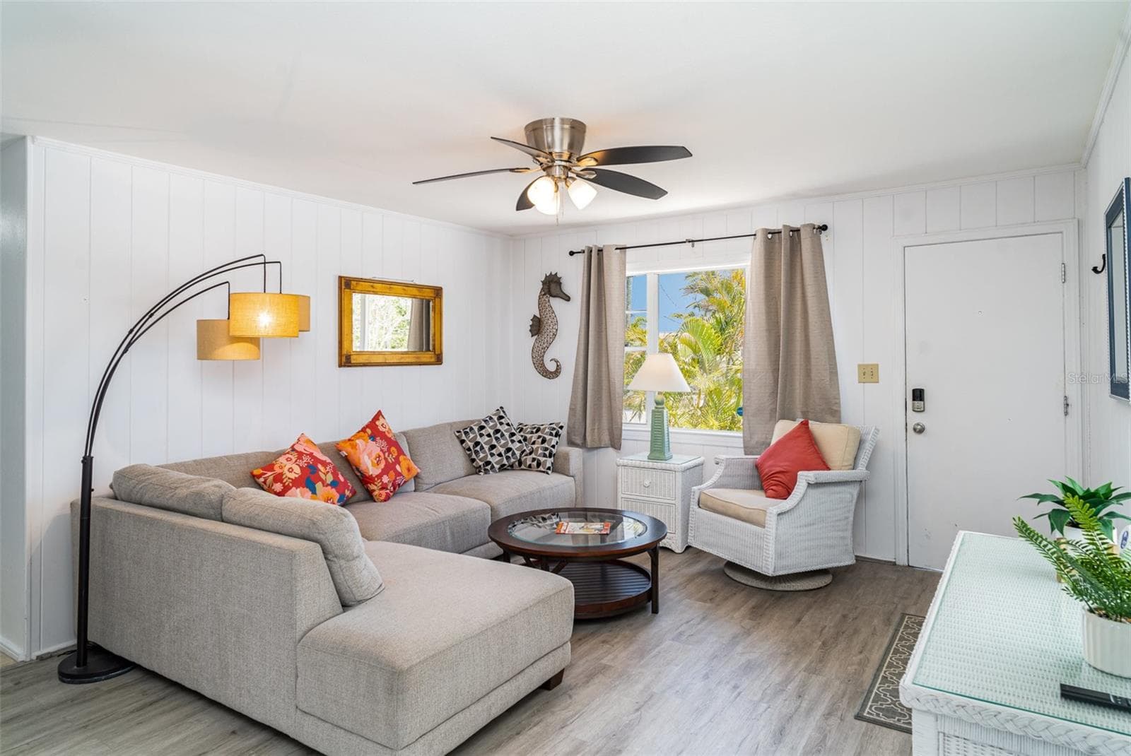 Single Family Residence at 5026 CALLE MINORGA, SARASOTA, photo 5 of 27