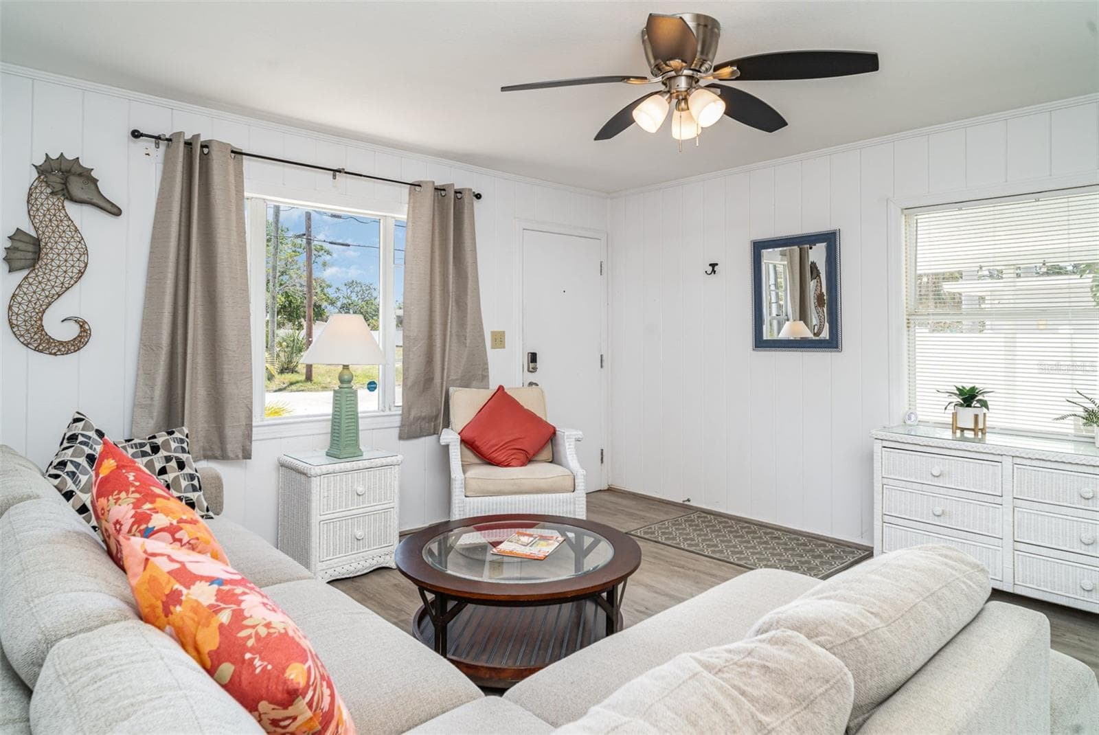 Single Family Residence at 5026 CALLE MINORGA, SARASOTA, photo 6 of 27