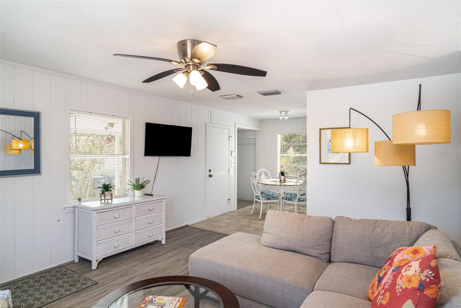 Single Family Residence at 5026 CALLE MINORGA, SARASOTA, photo 7 of 27