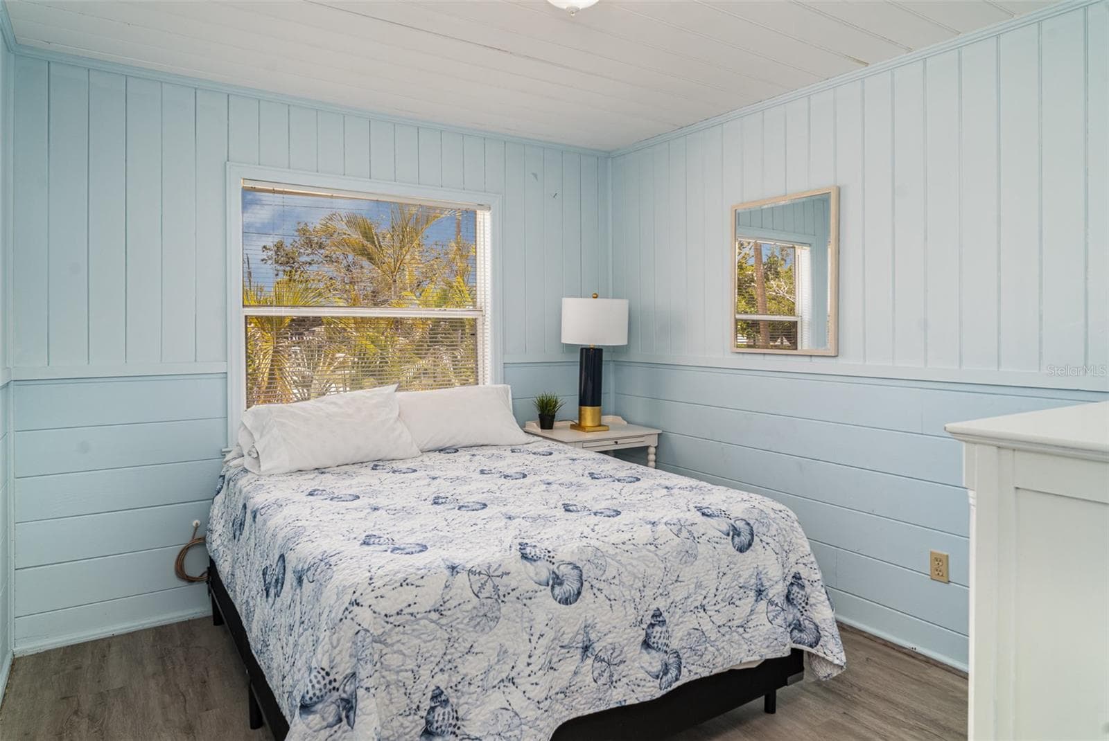 Single Family Residence at 5026 CALLE MINORGA, SARASOTA, photo 16 of 27