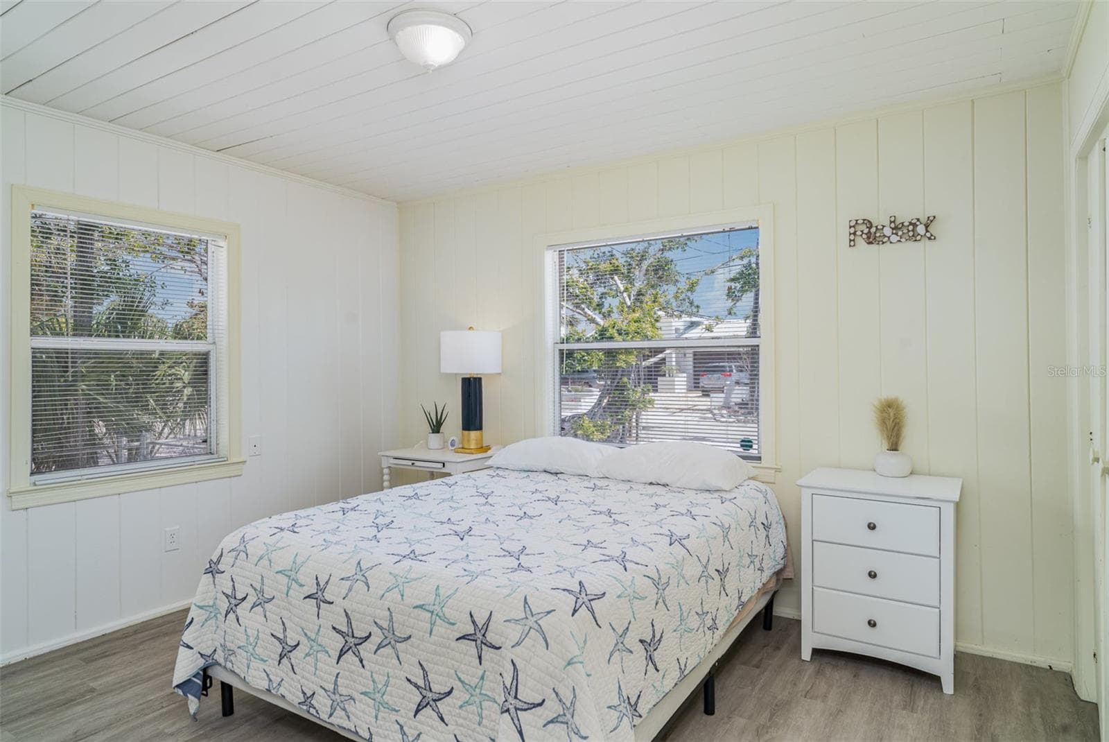 Single Family Residence at 5026 CALLE MINORGA, SARASOTA, photo 17 of 27