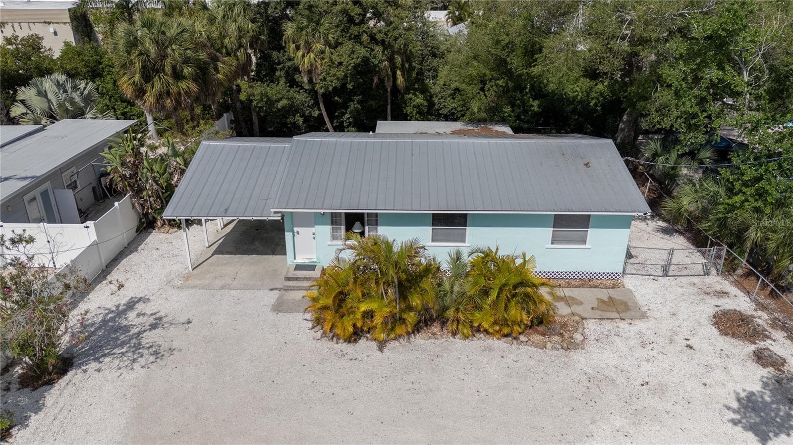 Single Family Residence at 5026 CALLE MINORGA, SARASOTA, photo 25 of 27