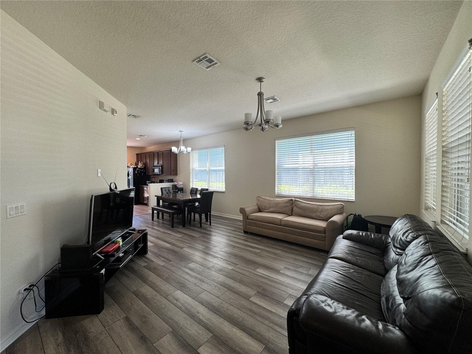 Townhouse at 8484 LEELAND ARCHER BLVD, ORLANDO, photo 4 of 37