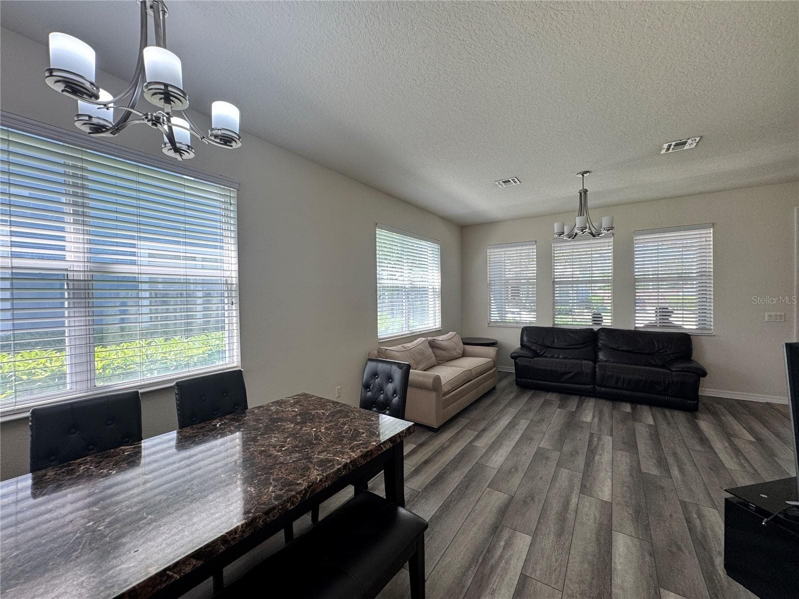 Townhouse at 8484 LEELAND ARCHER BLVD, ORLANDO, photo 6 of 37