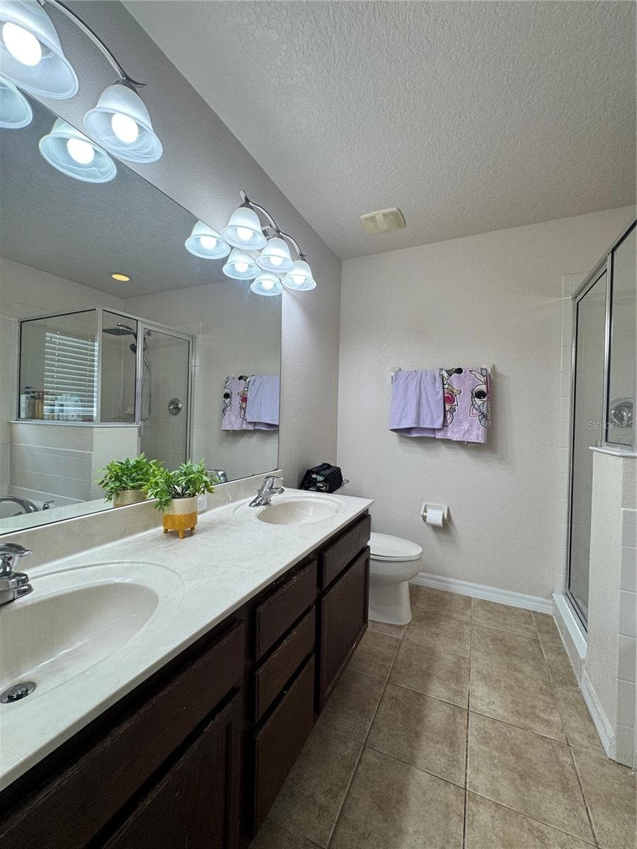 Townhouse at 8484 LEELAND ARCHER BLVD, ORLANDO, photo 11 of 37