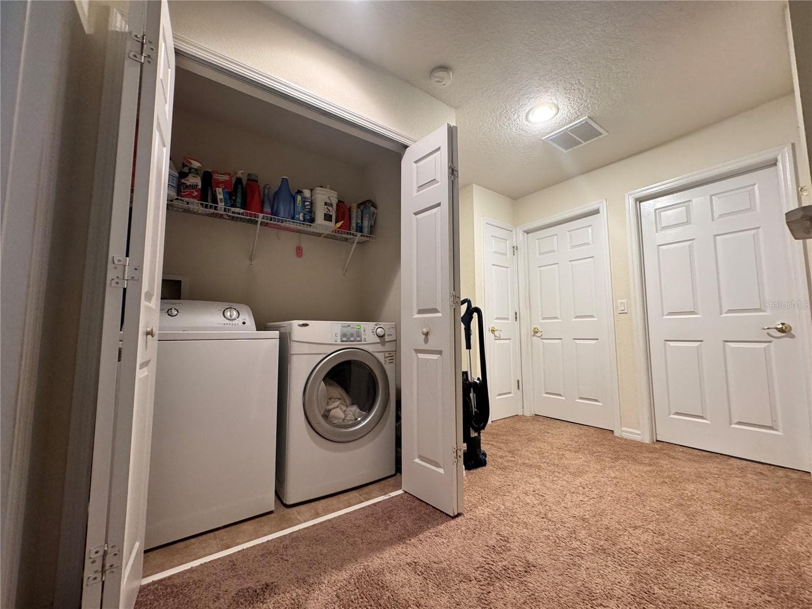 Townhouse at 8484 LEELAND ARCHER BLVD, ORLANDO, photo 15 of 37