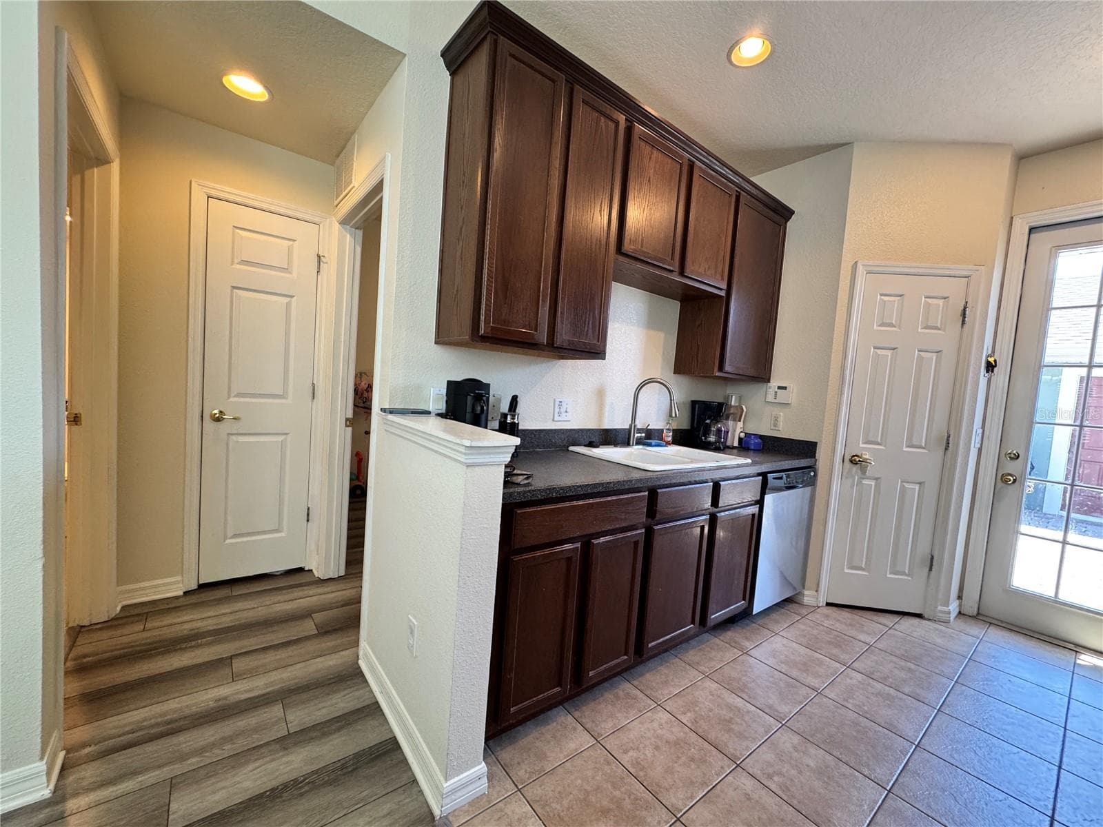Townhouse at 8484 LEELAND ARCHER BLVD, ORLANDO, photo 27 of 37