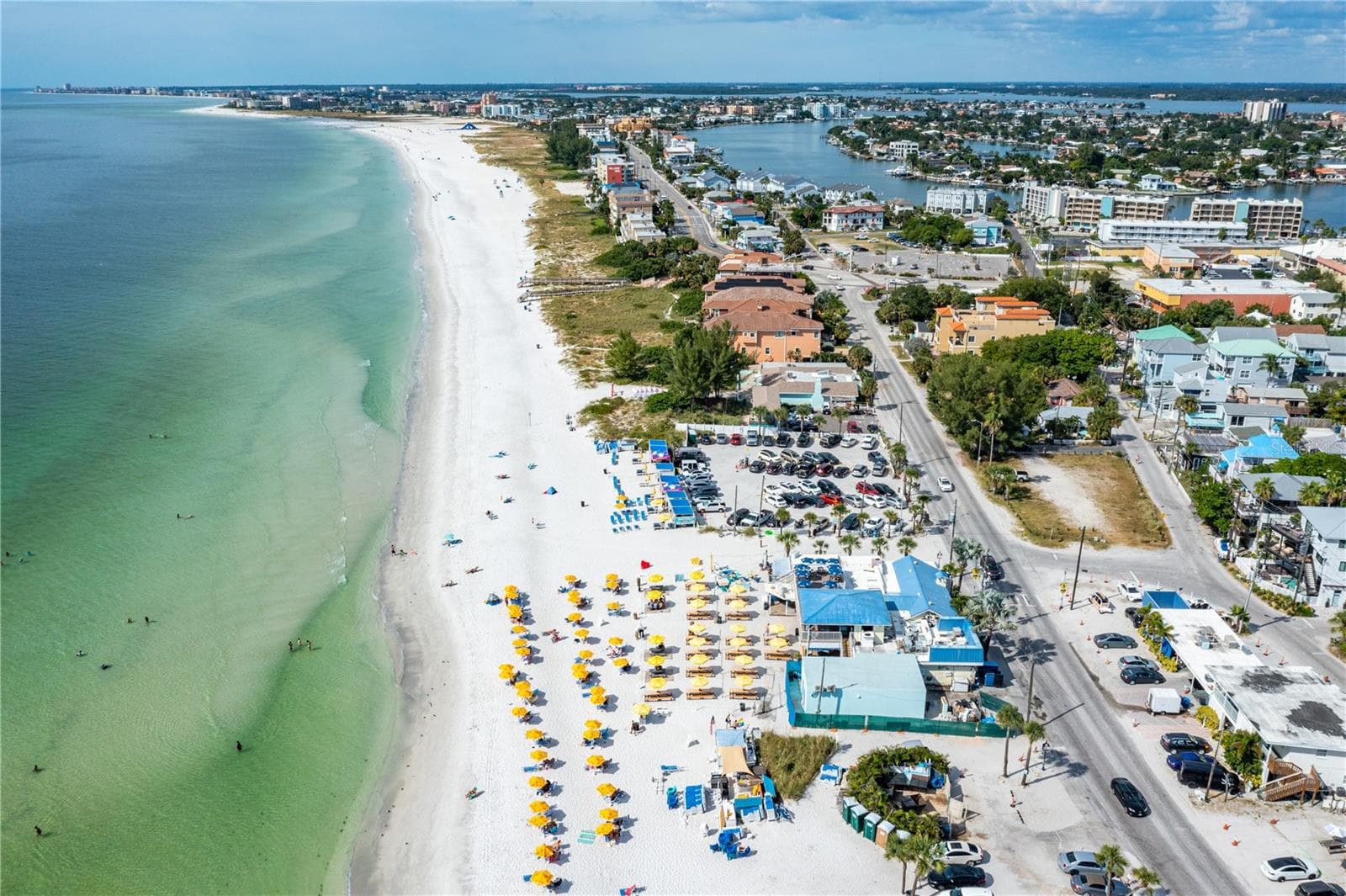 Gorgeous local beaches! - 9425 BLIND PASS RD #705, ST PETE BEACH