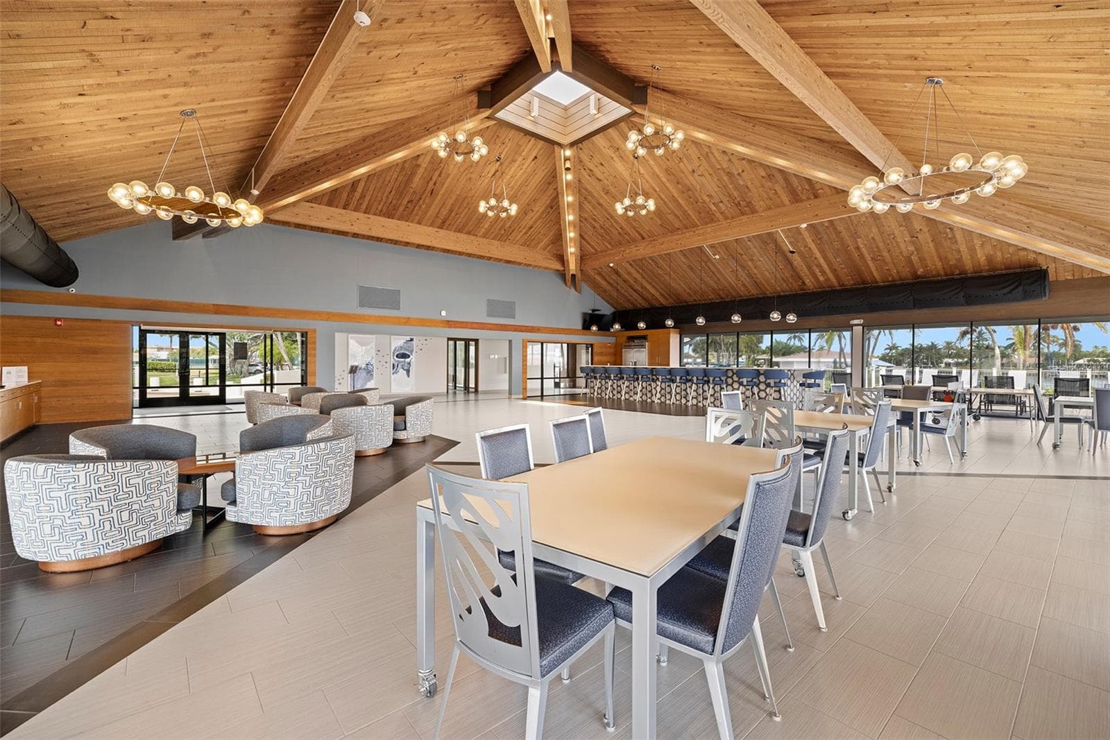 Clubhouse - 9425 BLIND PASS RD #705, ST PETE BEACH