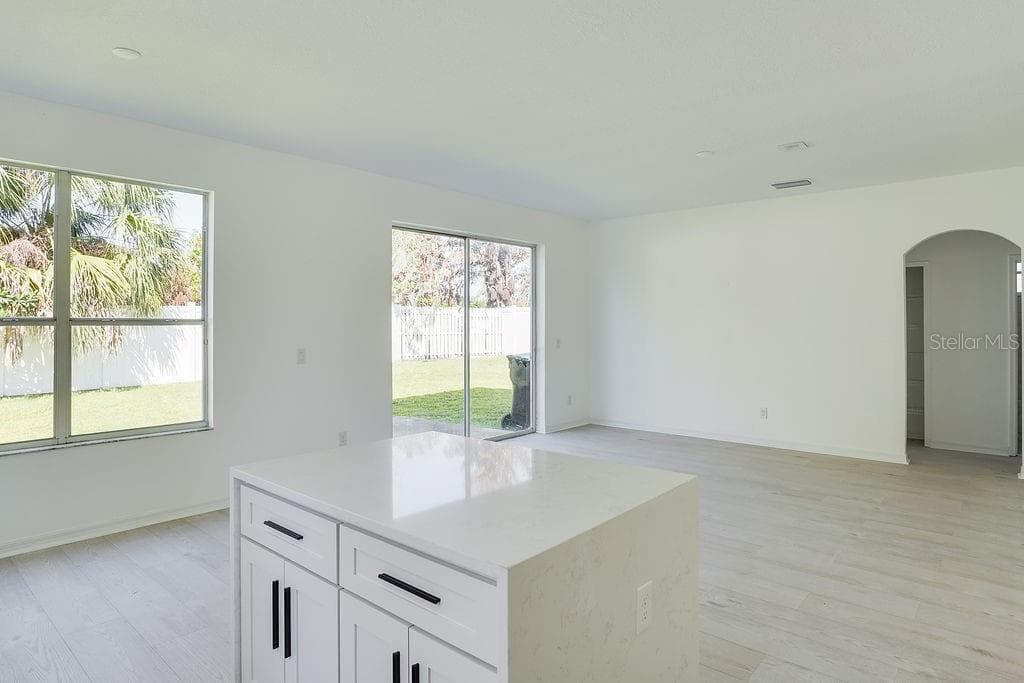 Single Family Residence at 14927 FAVERSHAM CIR, ORLANDO, photo 21 of 57