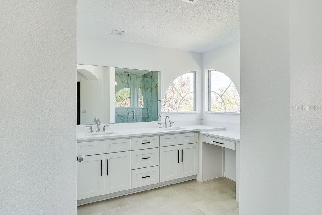 Single Family Residence at 14927 FAVERSHAM CIR, ORLANDO, photo 49 of 57