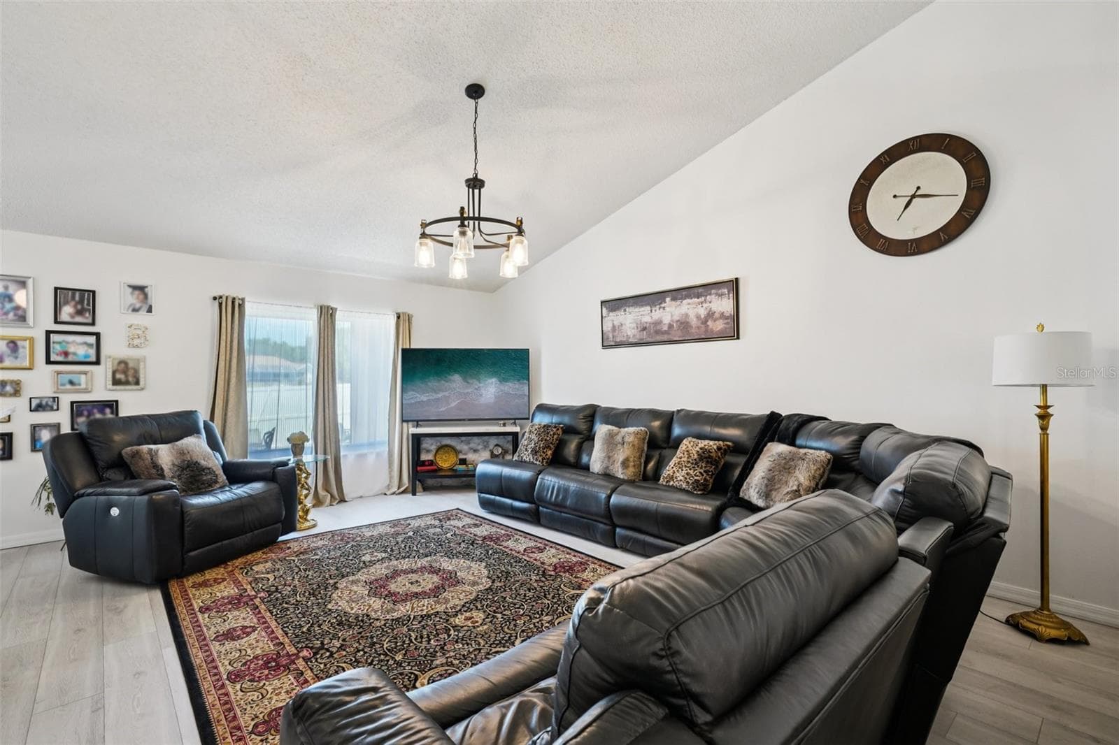 Single Family Residence at 10423 BRADFORD ST, SPRING HILL, photo 6 of 63