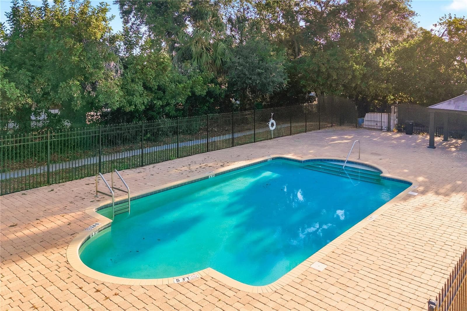 Condominium at 701 S MADISON AVE #420, CLEARWATER, photo 12 of 33