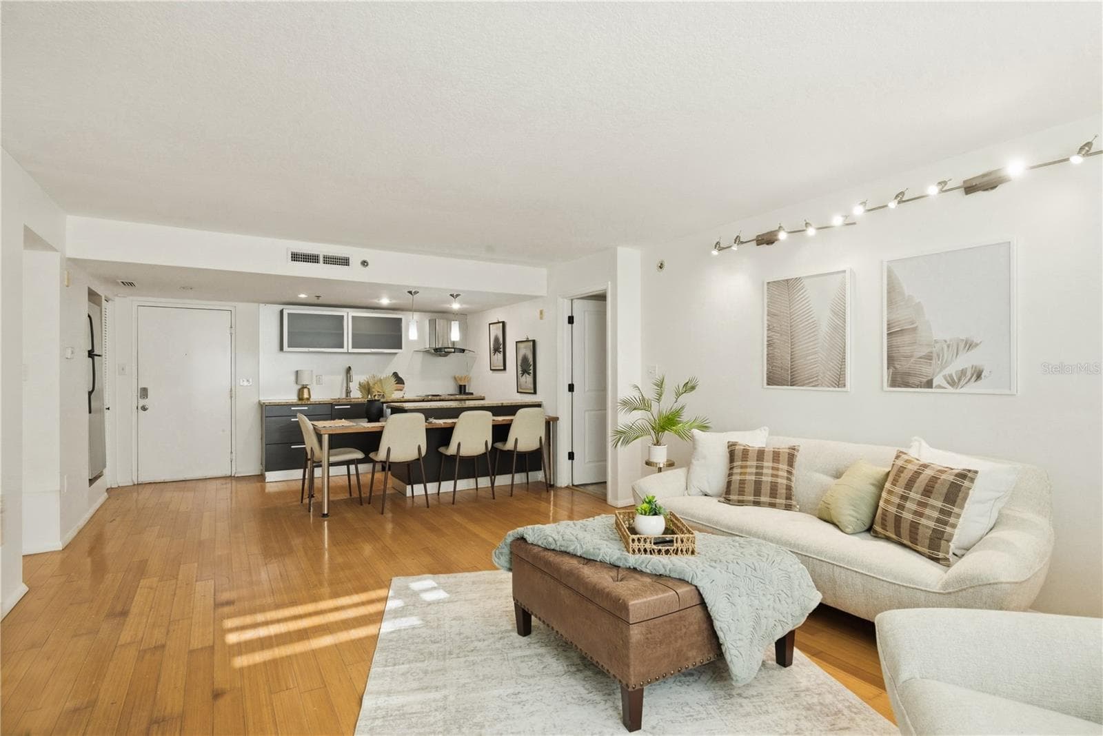 Condominium at 701 S MADISON AVE #420, CLEARWATER, photo 15 of 33