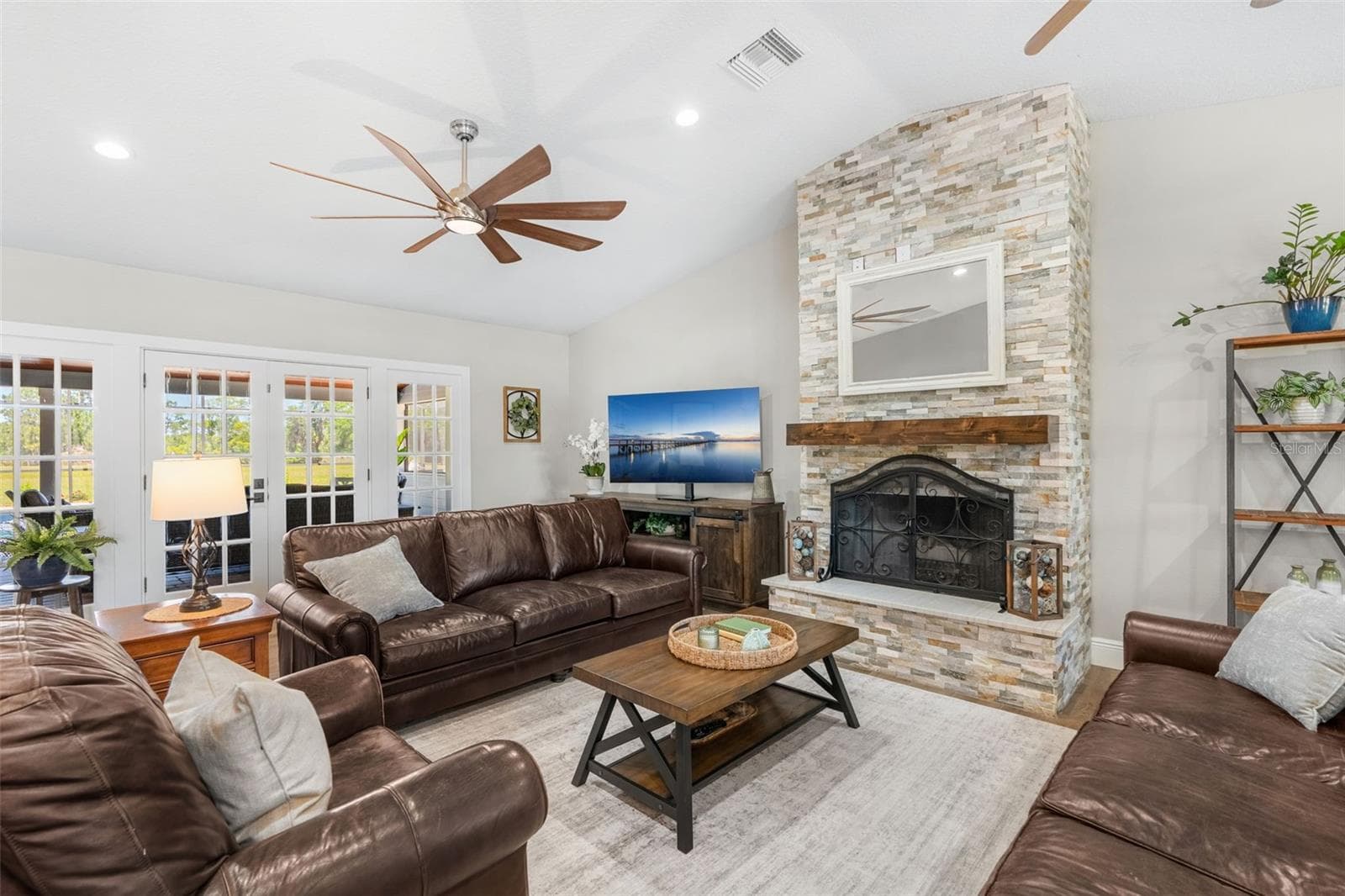 Single Family Residence at 650 OLD MIMS RD, GENEVA, photo 14 of 92