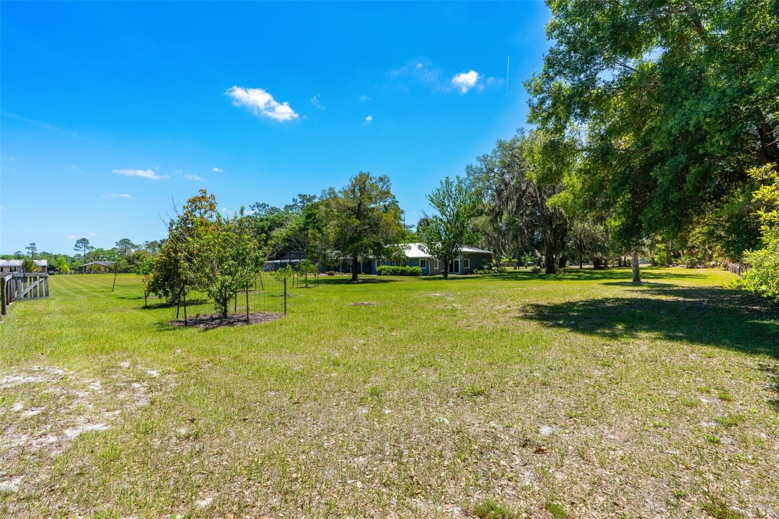 Single Family Residence at 650 OLD MIMS RD, GENEVA, photo 65 of 92