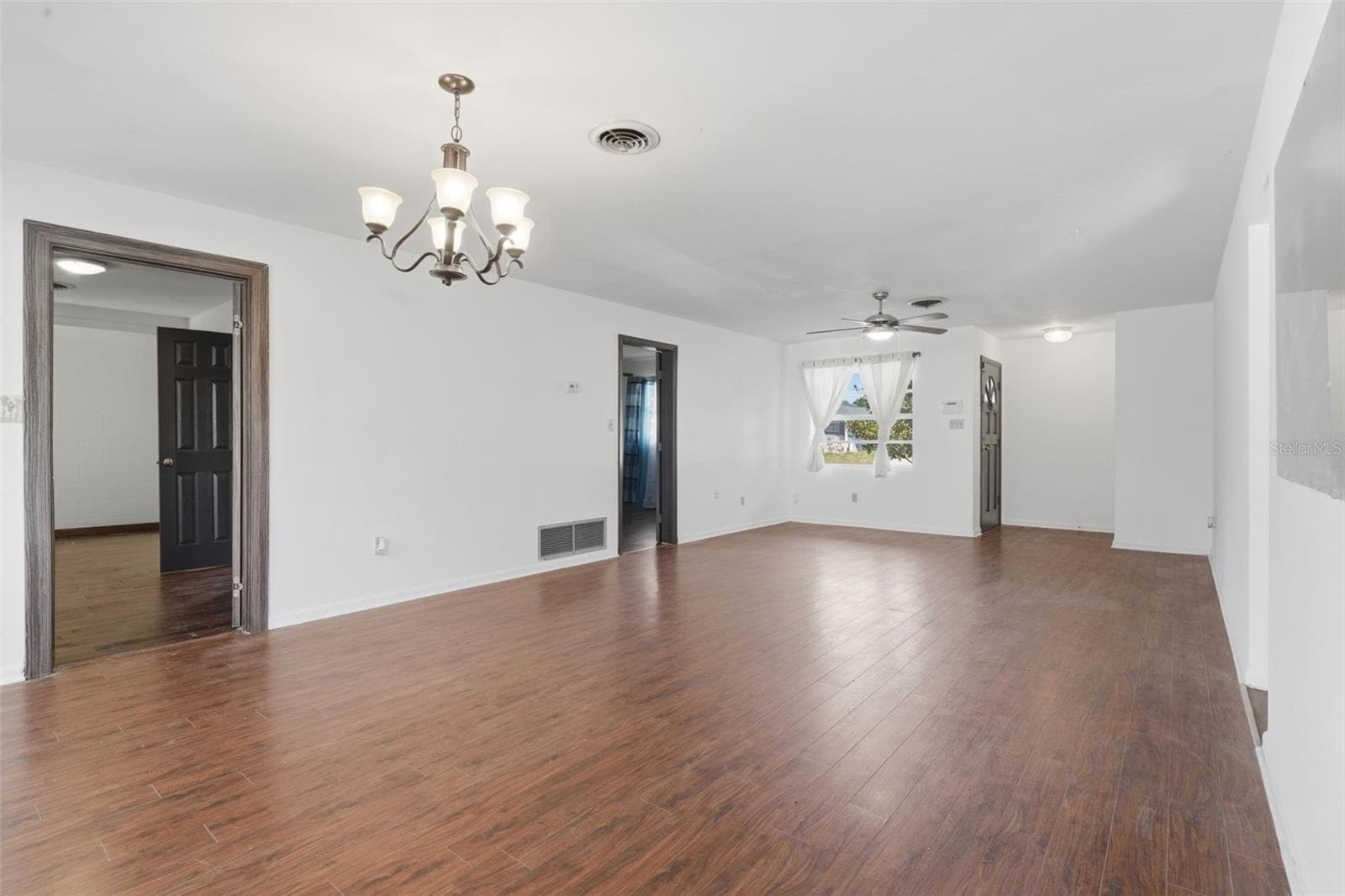 Single Family Residence at 4510 FETROW DR, ORLANDO, photo 8 of 41