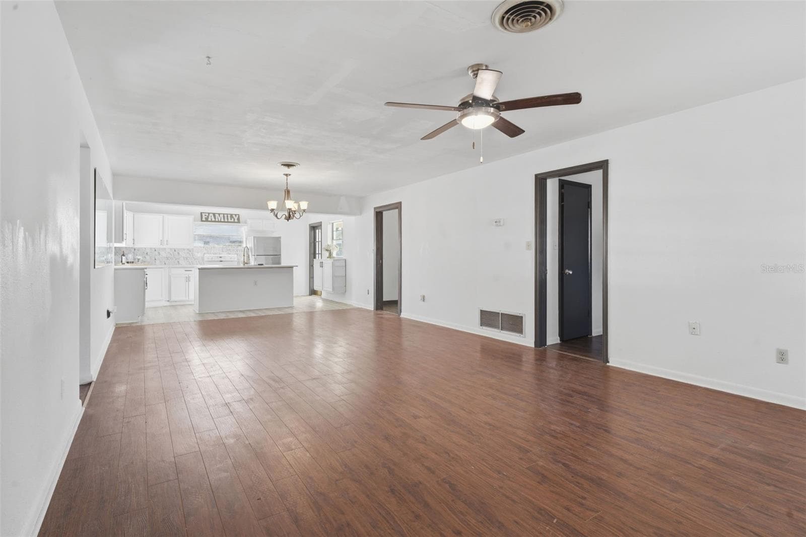 Single Family Residence at 4510 FETROW DR, ORLANDO, photo 14 of 41