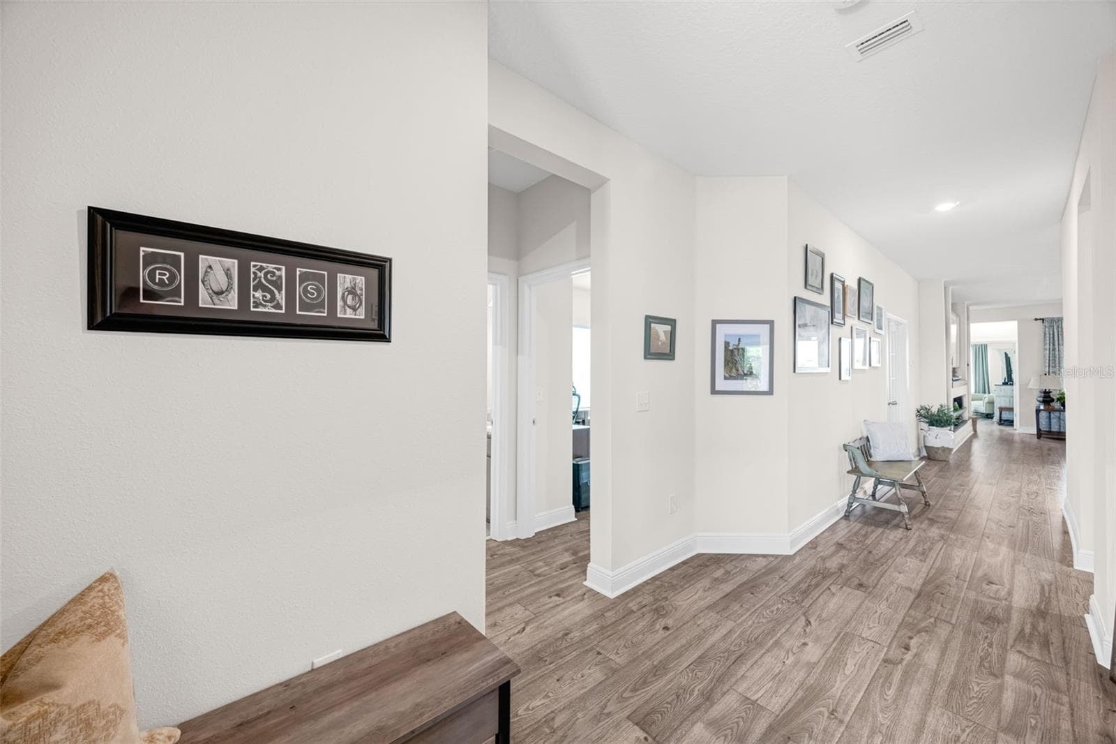 Single Family Residence at 5526 GAVELLA CV, PALMETTO, photo 7 of 67