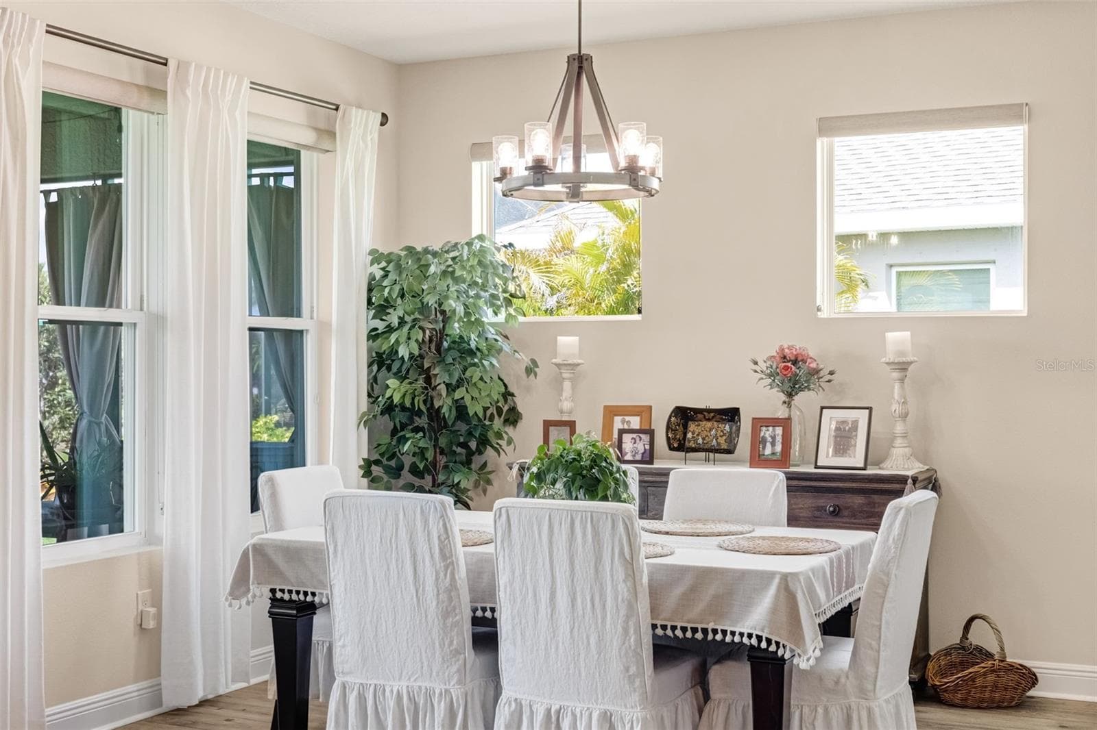 Single Family Residence at 5526 GAVELLA CV, PALMETTO, photo 28 of 67
