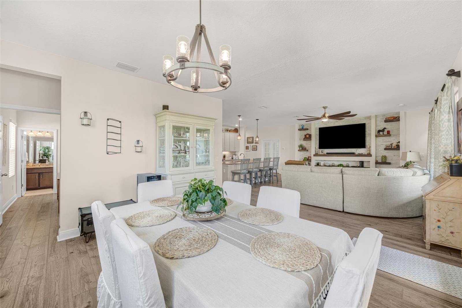 Single Family Residence at 5526 GAVELLA CV, PALMETTO, photo 31 of 67
