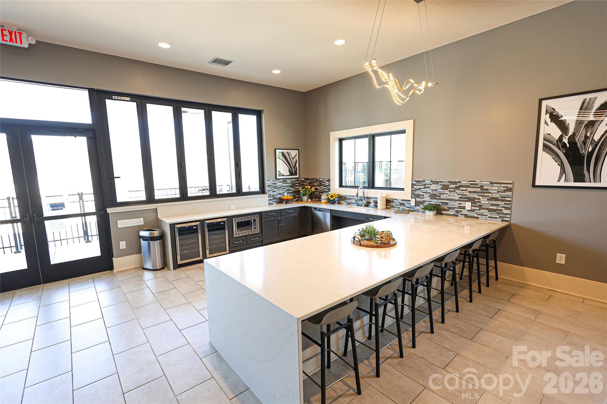 Single Family Residence at 5007 Twin River Drive, Denver, photo 23 of 44