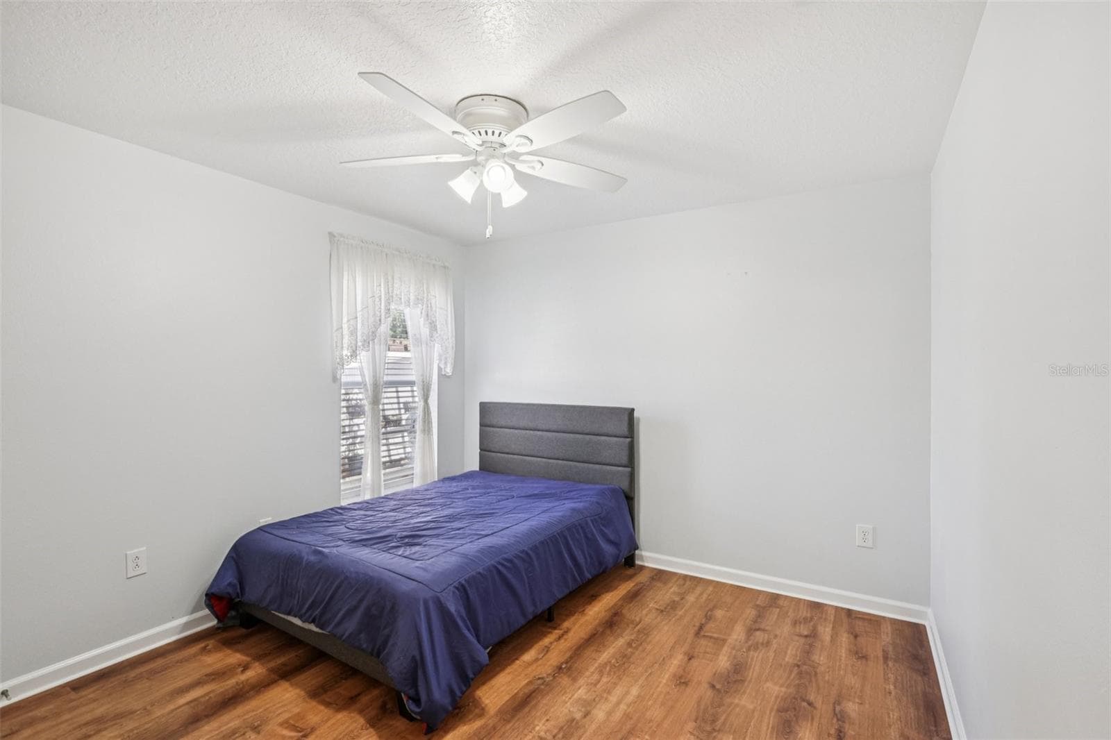 Single Family Residence at 1901 HEARTLAND CIR, VALRICO, photo 24 of 56