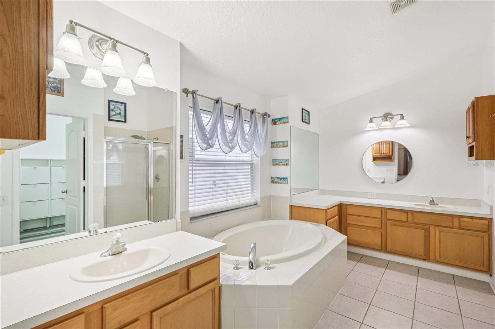 Single Family Residence at 1901 HEARTLAND CIR, VALRICO, photo 29 of 56