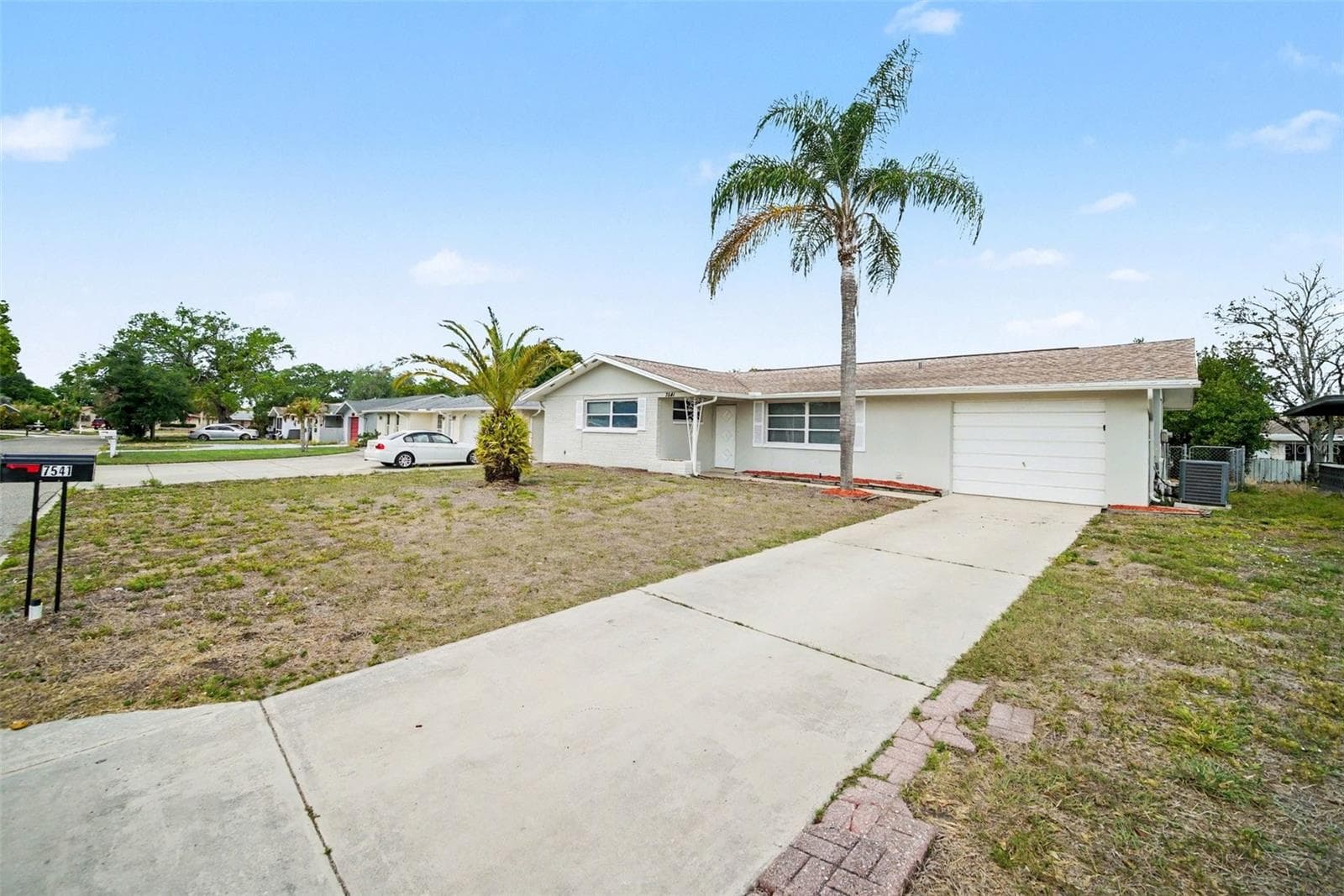 Single Family Residence at 7541 SPIREA DR, PORT RICHEY, photo 3 of 23