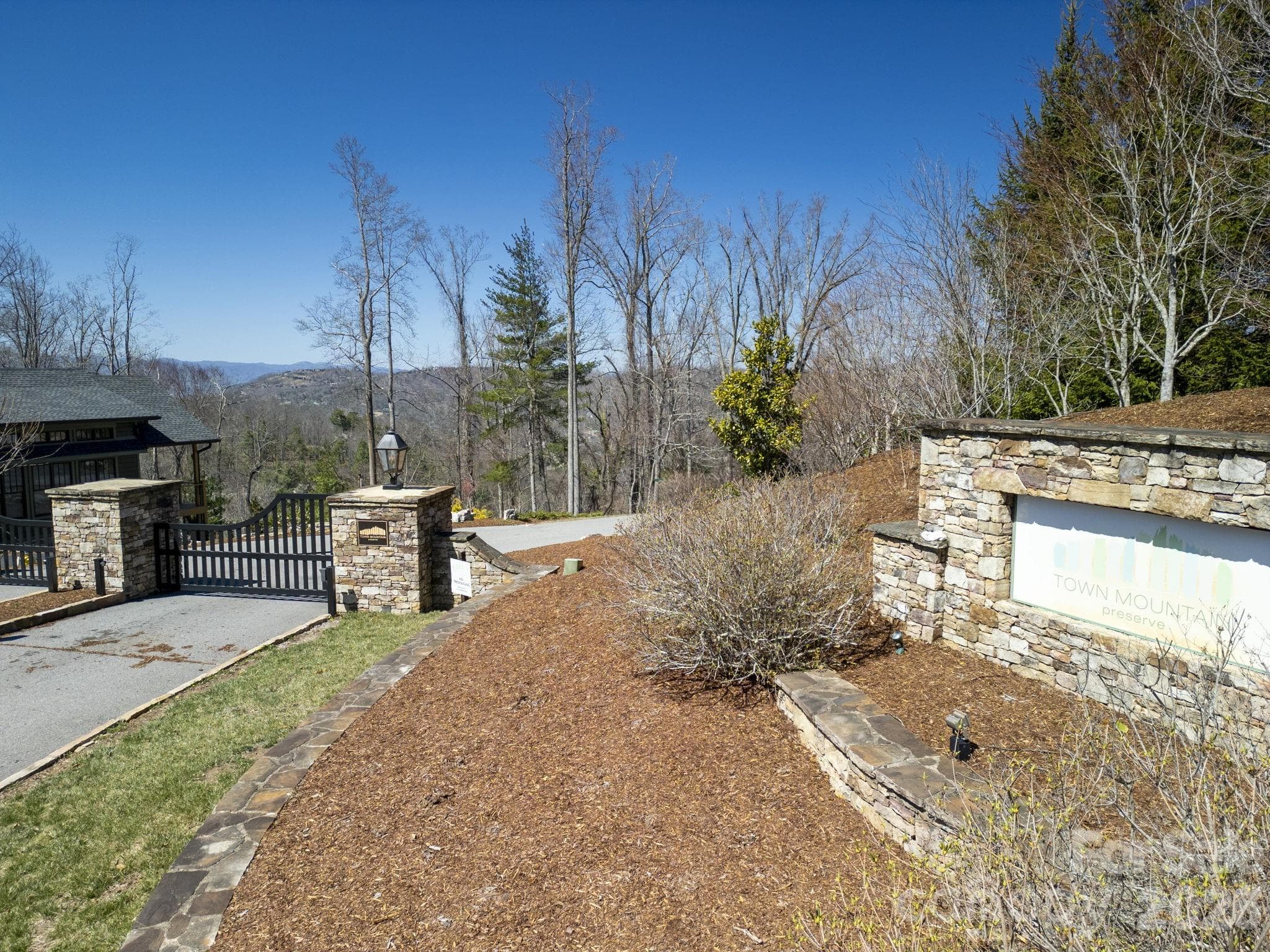 Lot at Asheville, photo 22 of 33