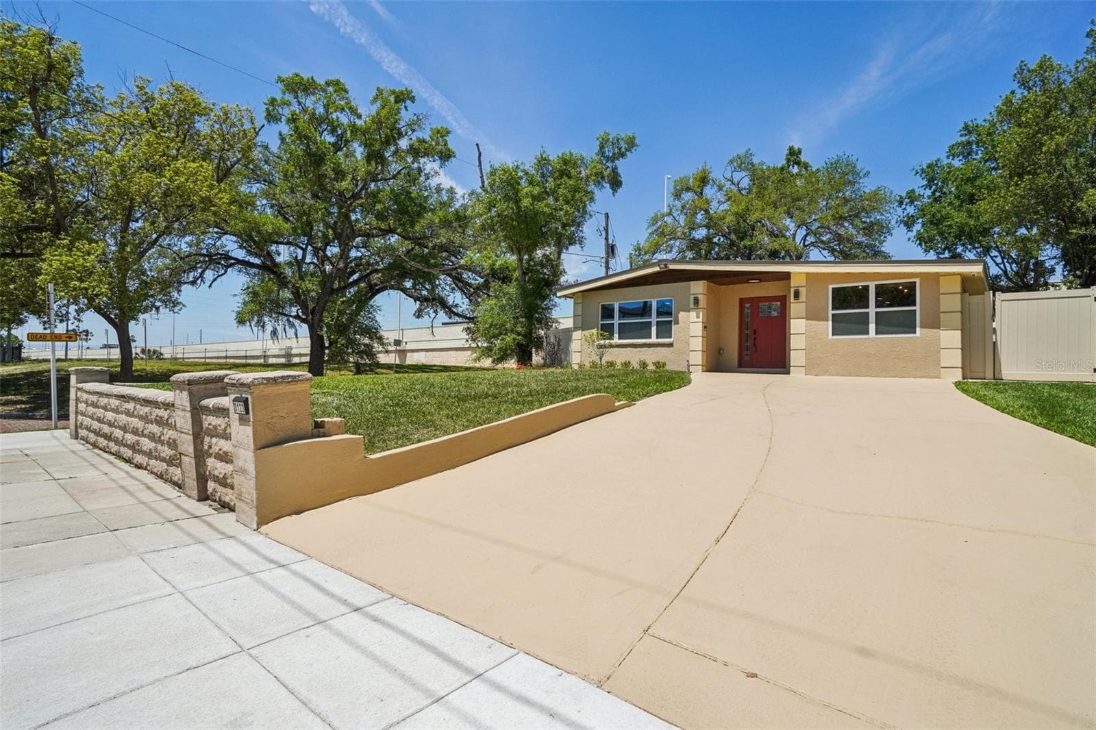 New Driveway Apron - 3123 W LA SALLE ST, TAMPA
