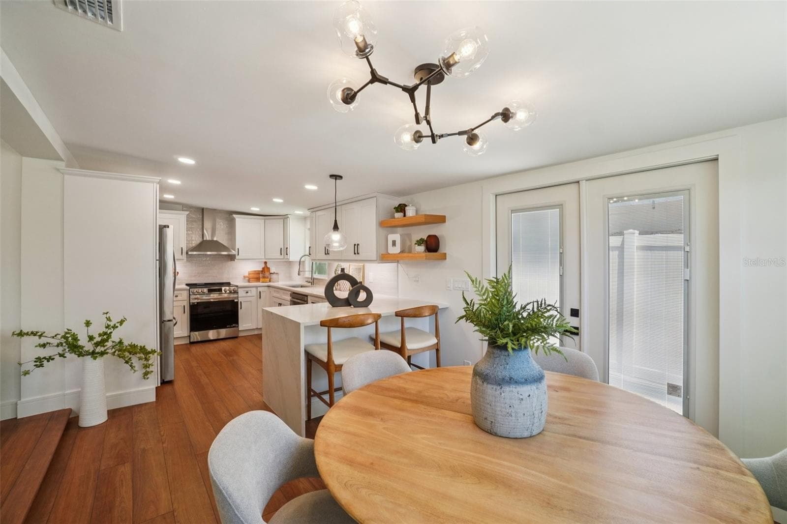 Single Family Residence at 3123 W LA SALLE ST, TAMPA, photo 14 of 44