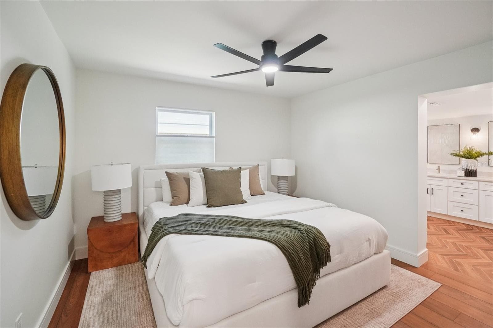 Spacious Master bedroom - 3123 W LA SALLE ST, TAMPA