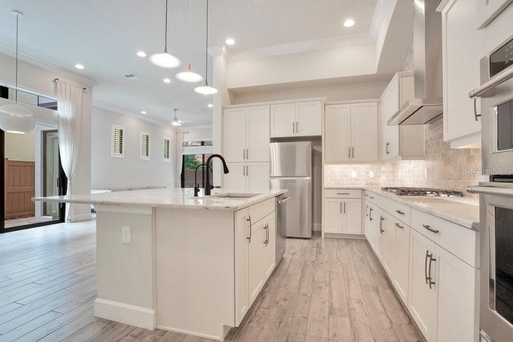 Single Family Residence at 8394 VIA VITTORIA WAY, ORLANDO, photo 6 of 86