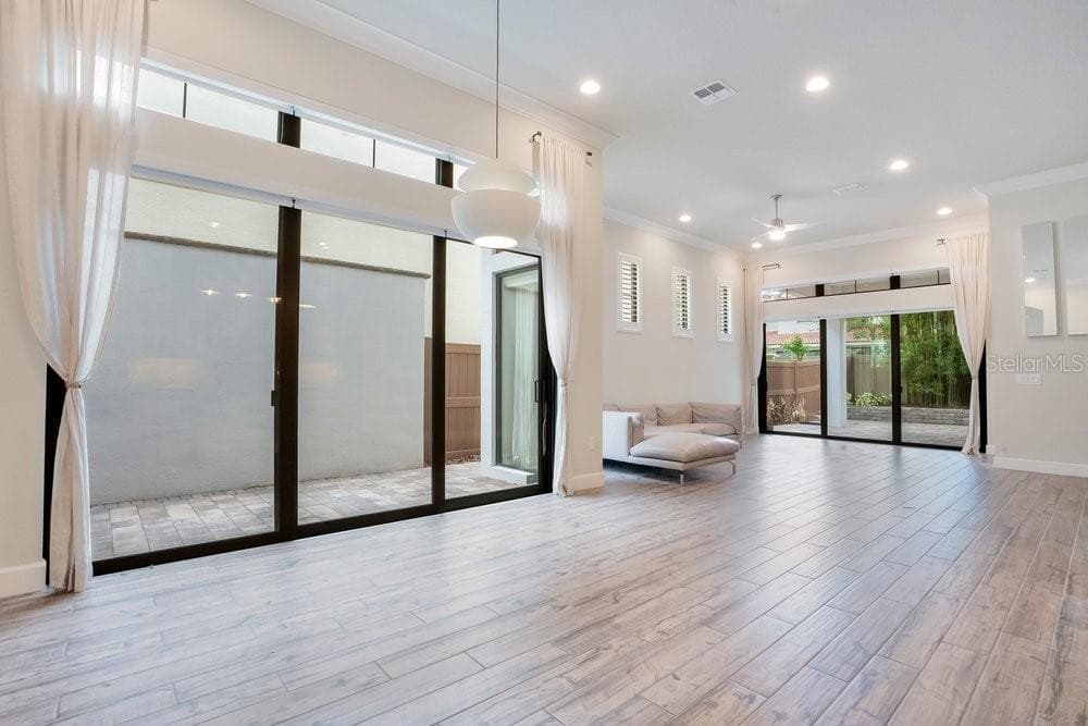 Single Family Residence at 8394 VIA VITTORIA WAY, ORLANDO, photo 13 of 86