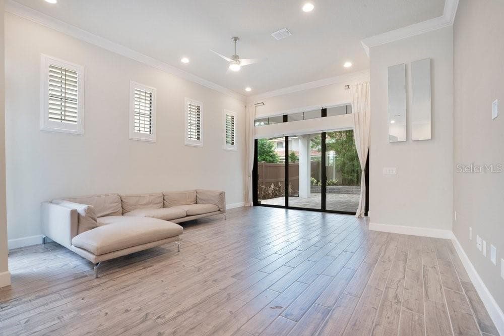 Single Family Residence at 8394 VIA VITTORIA WAY, ORLANDO, photo 15 of 86