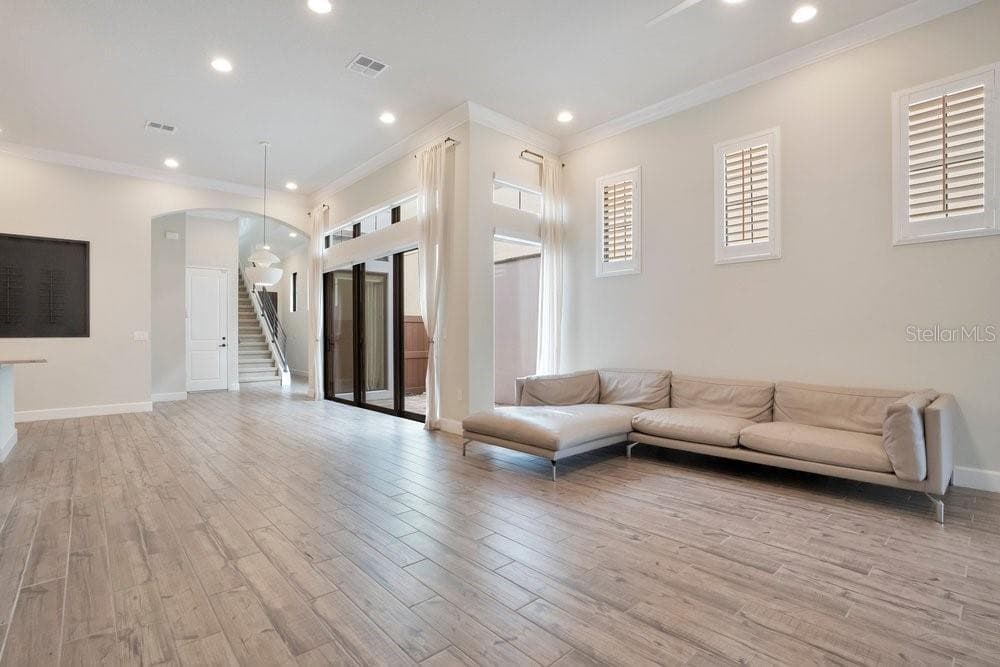 Single Family Residence at 8394 VIA VITTORIA WAY, ORLANDO, photo 17 of 86