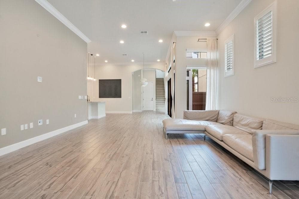 Single Family Residence at 8394 VIA VITTORIA WAY, ORLANDO, photo 18 of 86