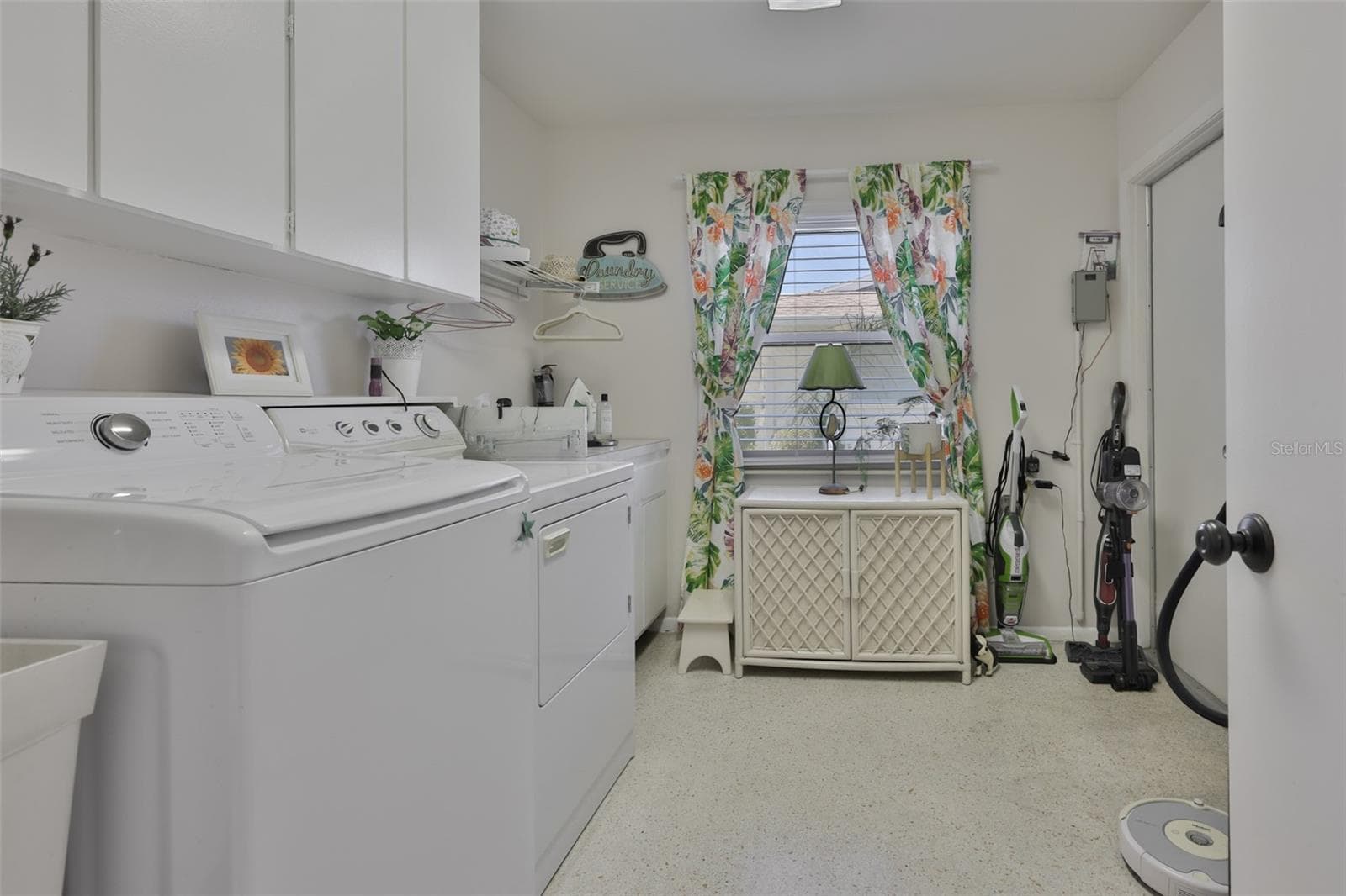 Spacious Interior Laundry & Utility Room, Overhead Cabinets & Storage Shelf, Laundry Sink - 1704 DANBURY DR, SUN CITY CENTER