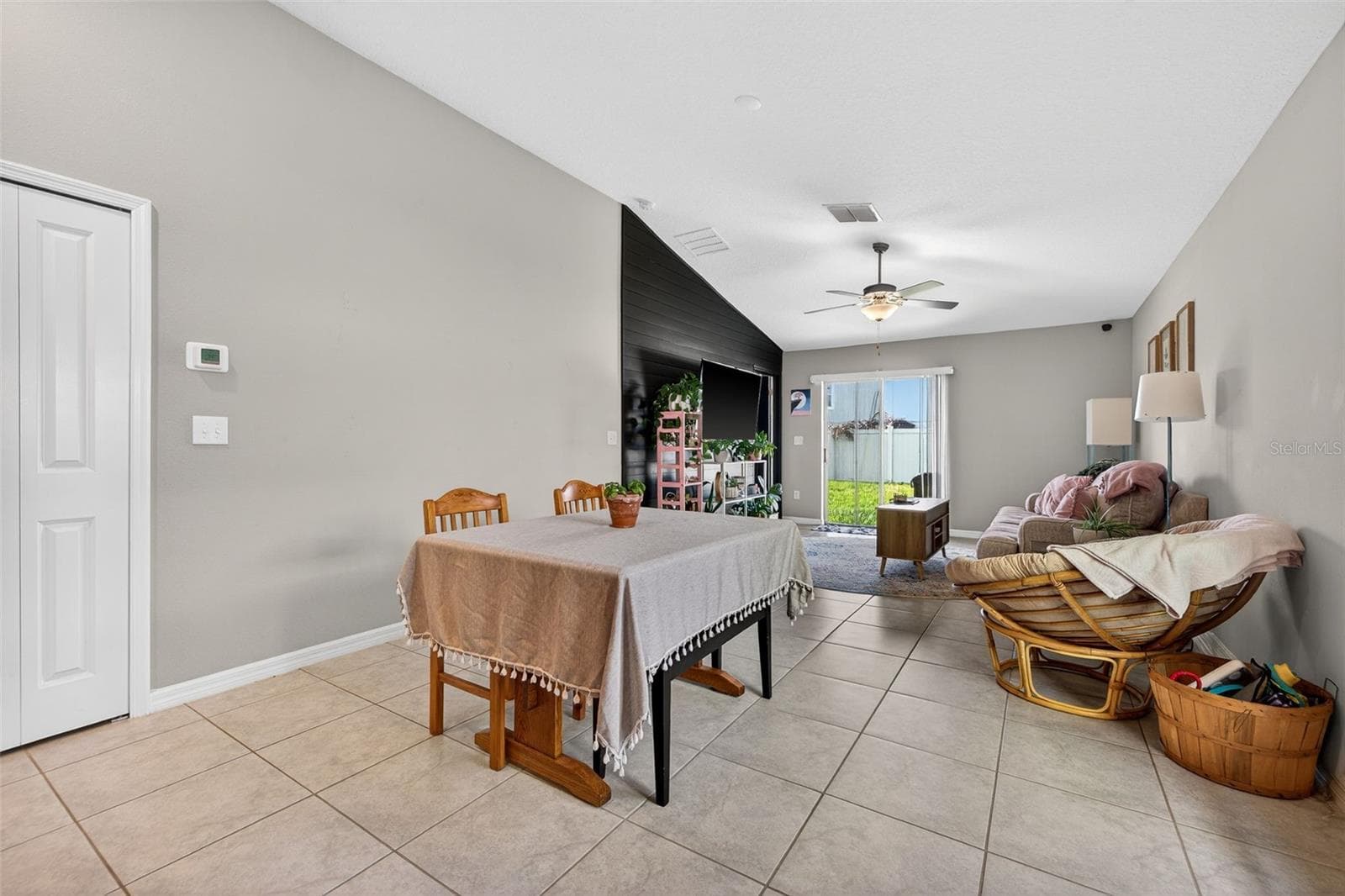 Single Family Residence at 9324 LEMON DROP LOOP, SUN CITY CENTER, photo 10 of 32