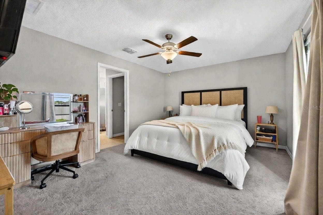 Single Family Residence at 9324 LEMON DROP LOOP, SUN CITY CENTER, photo 14 of 32