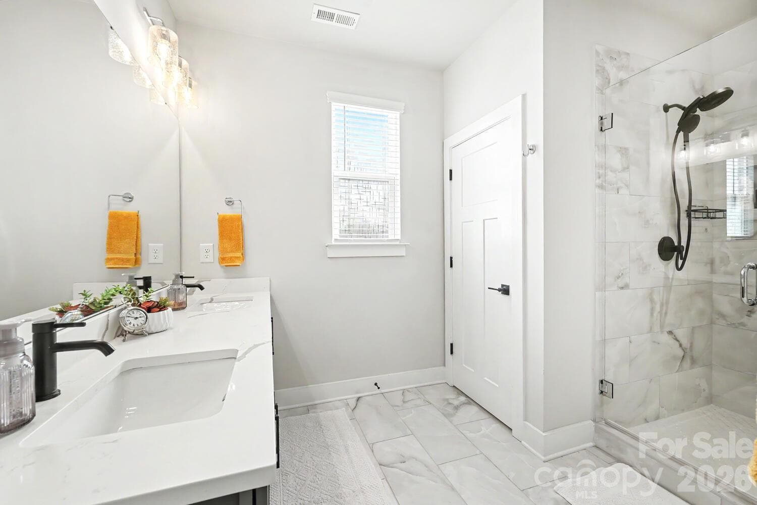 Townhouse at Charlotte, photo 19 of 47