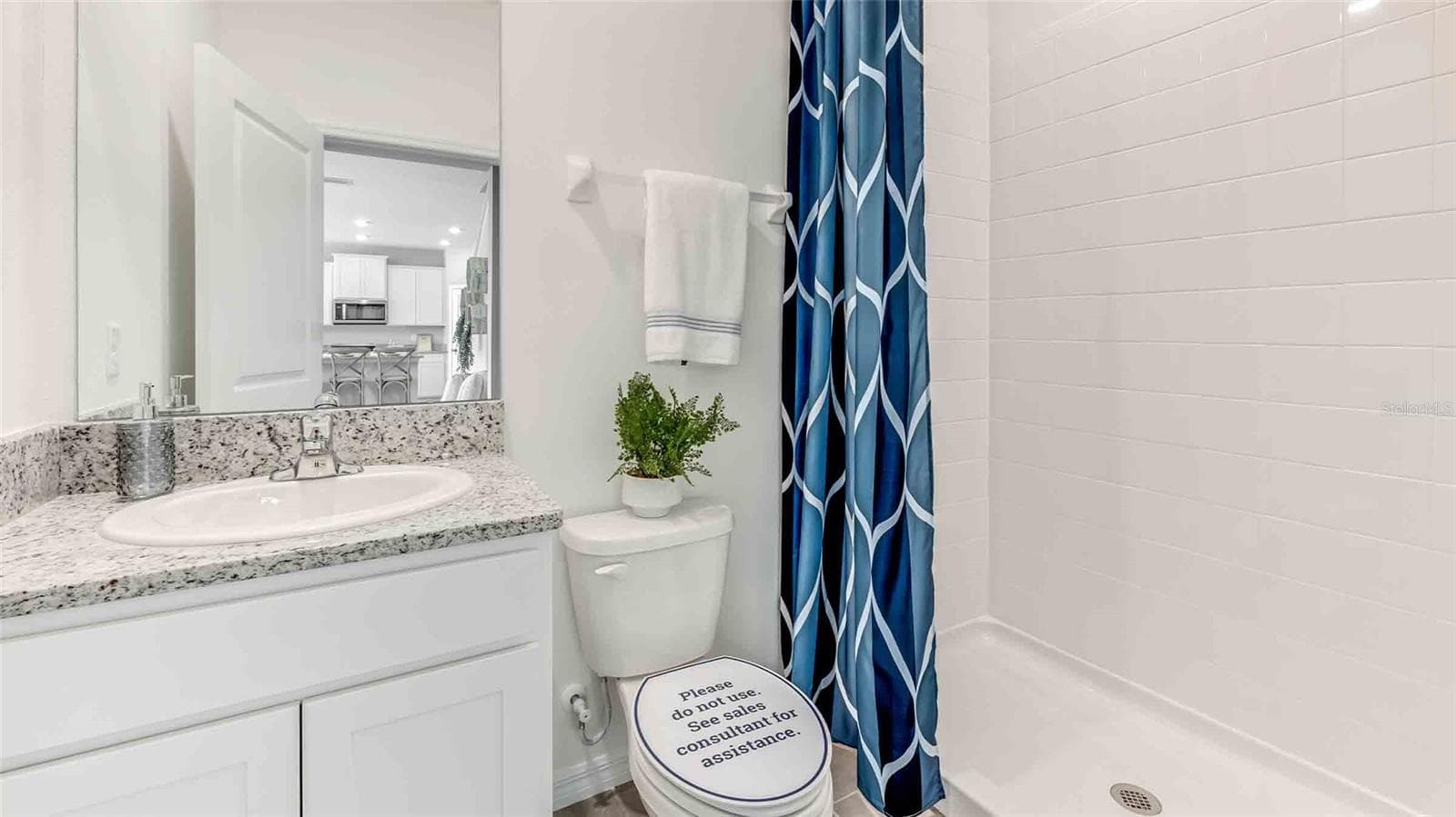 Single Family Residence at 6837 FLINT CREEK DR, LAND O LAKES, photo 9 of 17