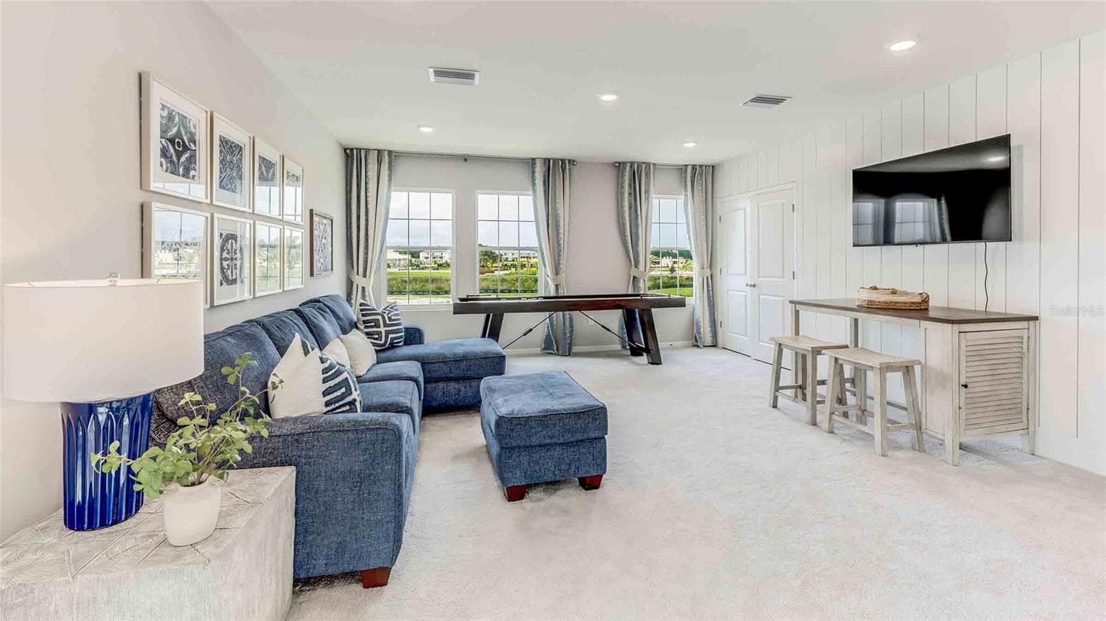 Single Family Residence at 6837 FLINT CREEK DR, LAND O LAKES, photo 10 of 17