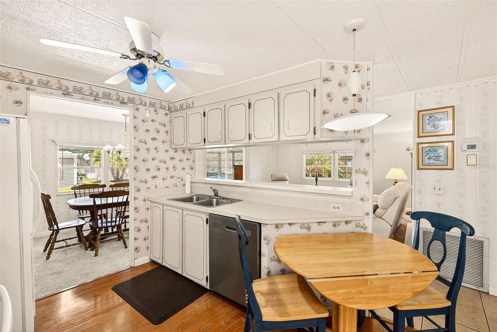 Manufactured Home at 94 SUGAR BEAR DR #55, SAFETY HARBOR, photo 16 of 43