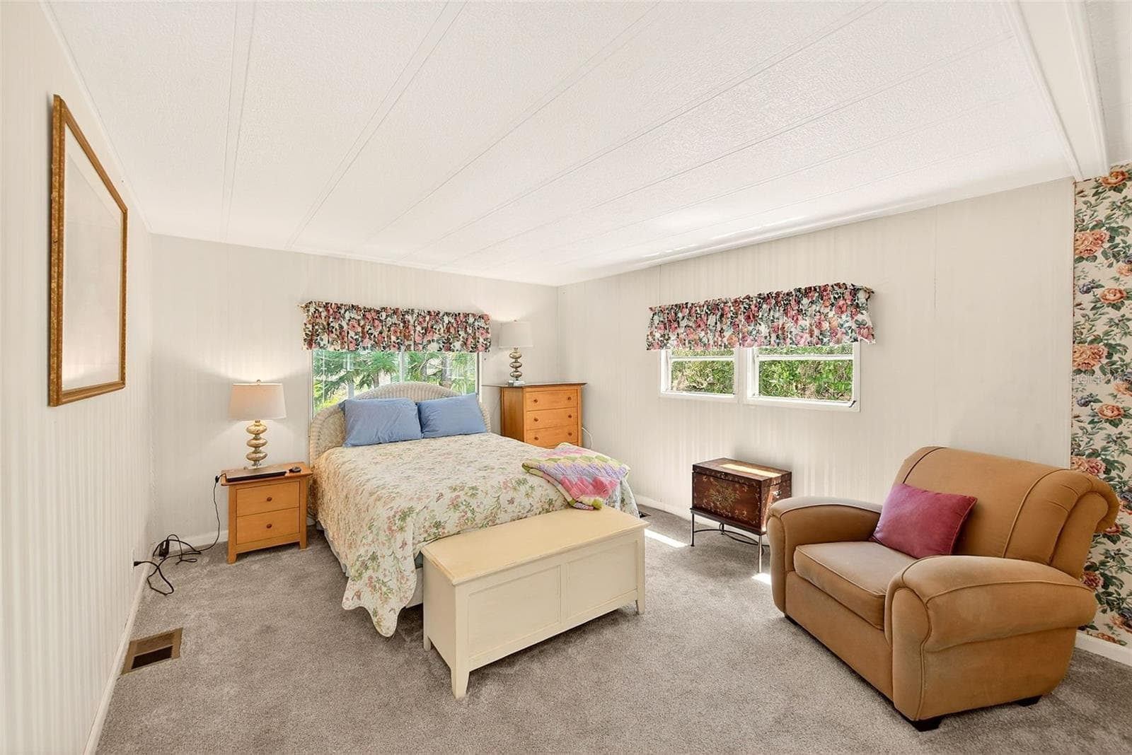 Manufactured Home at 94 SUGAR BEAR DR #55, SAFETY HARBOR, photo 18 of 43