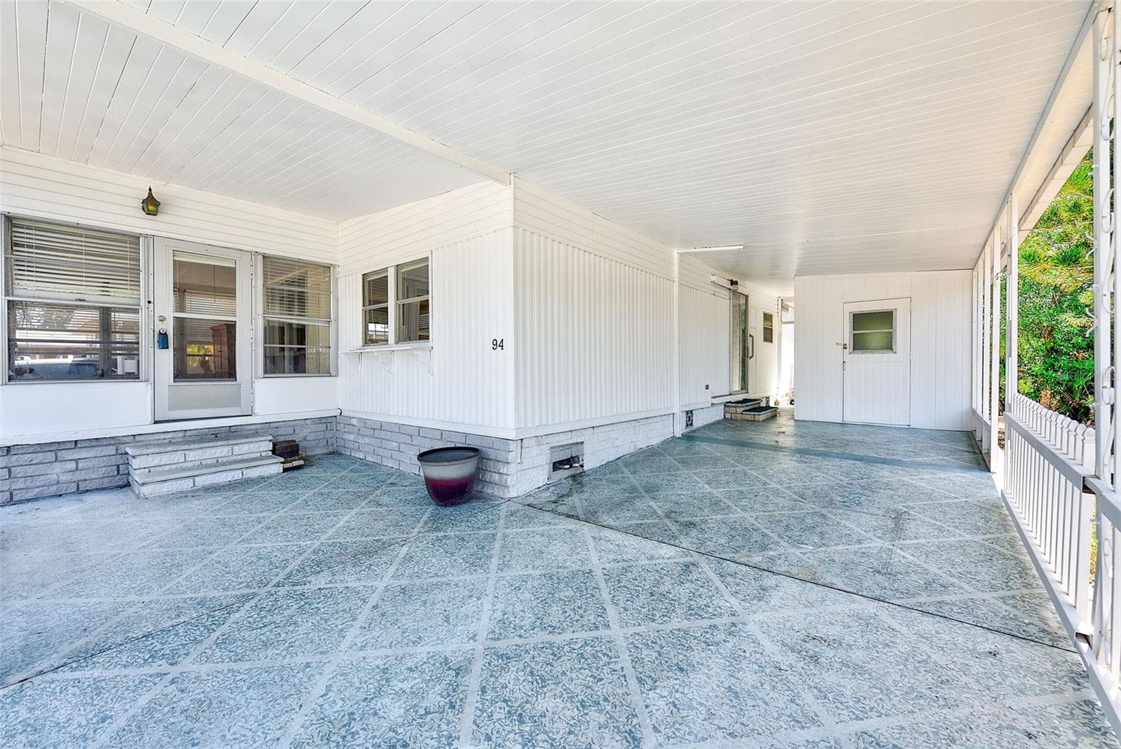 Manufactured Home at 94 SUGAR BEAR DR #55, SAFETY HARBOR, photo 31 of 43